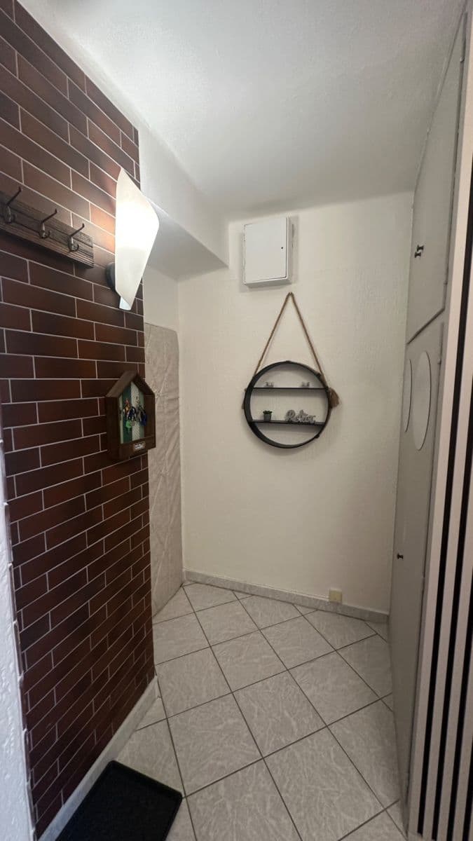 Predaj bytu 3-izbový 67 m², Střekovské nábřeží, Ústí nad Labem, Ústecký kraj Predaj bytu 3-izbový 67 m², Střekovské nábřeží, Ústí nad Labem, Ústecký kraj