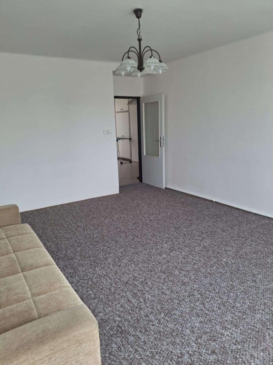 Prenájom bytu 2-izbový 80 m², Vosmíkových, Praha, Praha Prenájom bytu 2-izbový 80 m², Vosmíkových, Praha, Praha