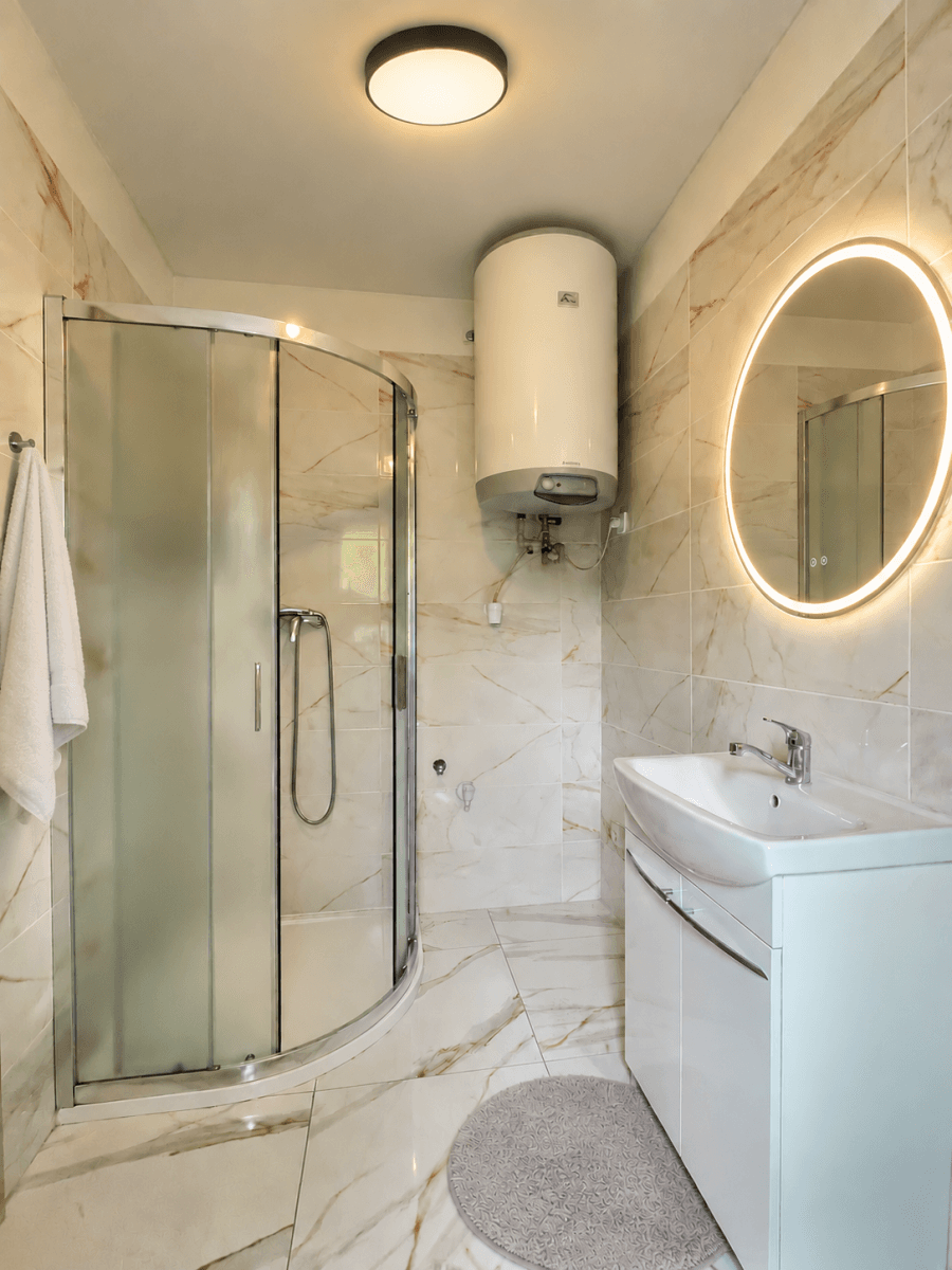 Prenájom bytu 3-izbový 84 m², Hlučínská, Ostrava, Moravskoslezský kraj Prenájom bytu 3-izbový 84 m², Hlučínská, Ostrava, Moravskoslezský kraj