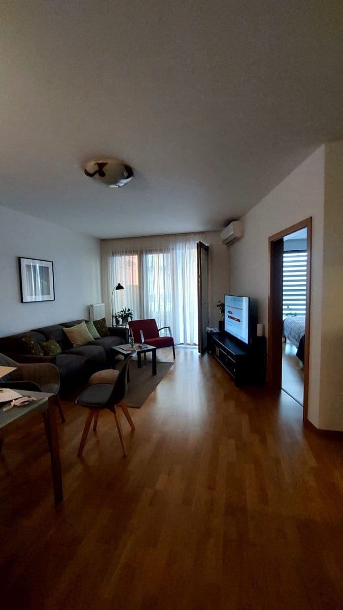 Predaj bytu 3-izbový 76 m², Kurta Konráda, Praha, Praha Predaj bytu 3-izbový 76 m², Kurta Konráda, Praha, Praha