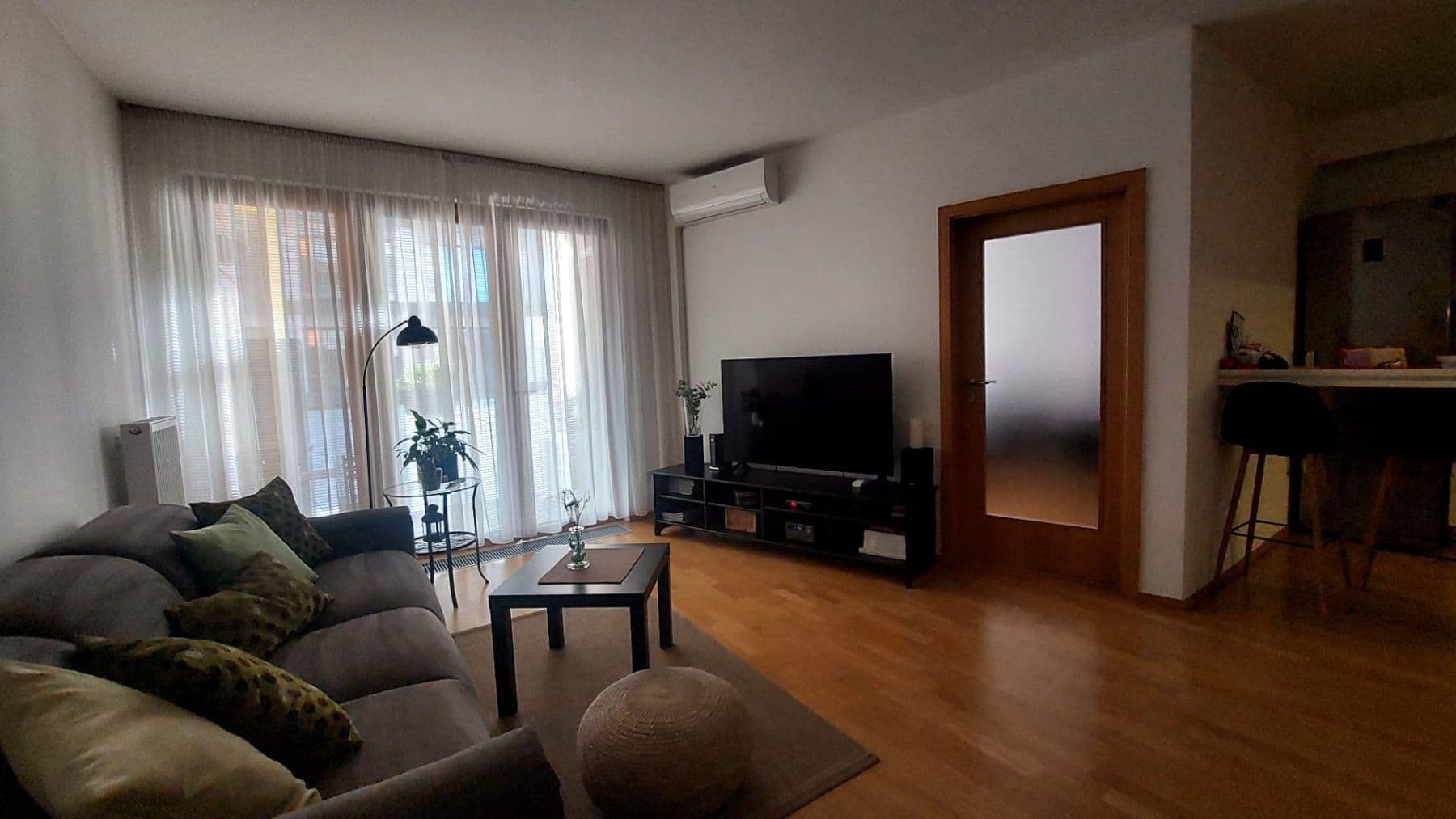 Predaj bytu 3-izbový 76 m², Kurta Konráda, Praha, Praha Predaj bytu 3-izbový 76 m², Kurta Konráda, Praha, Praha