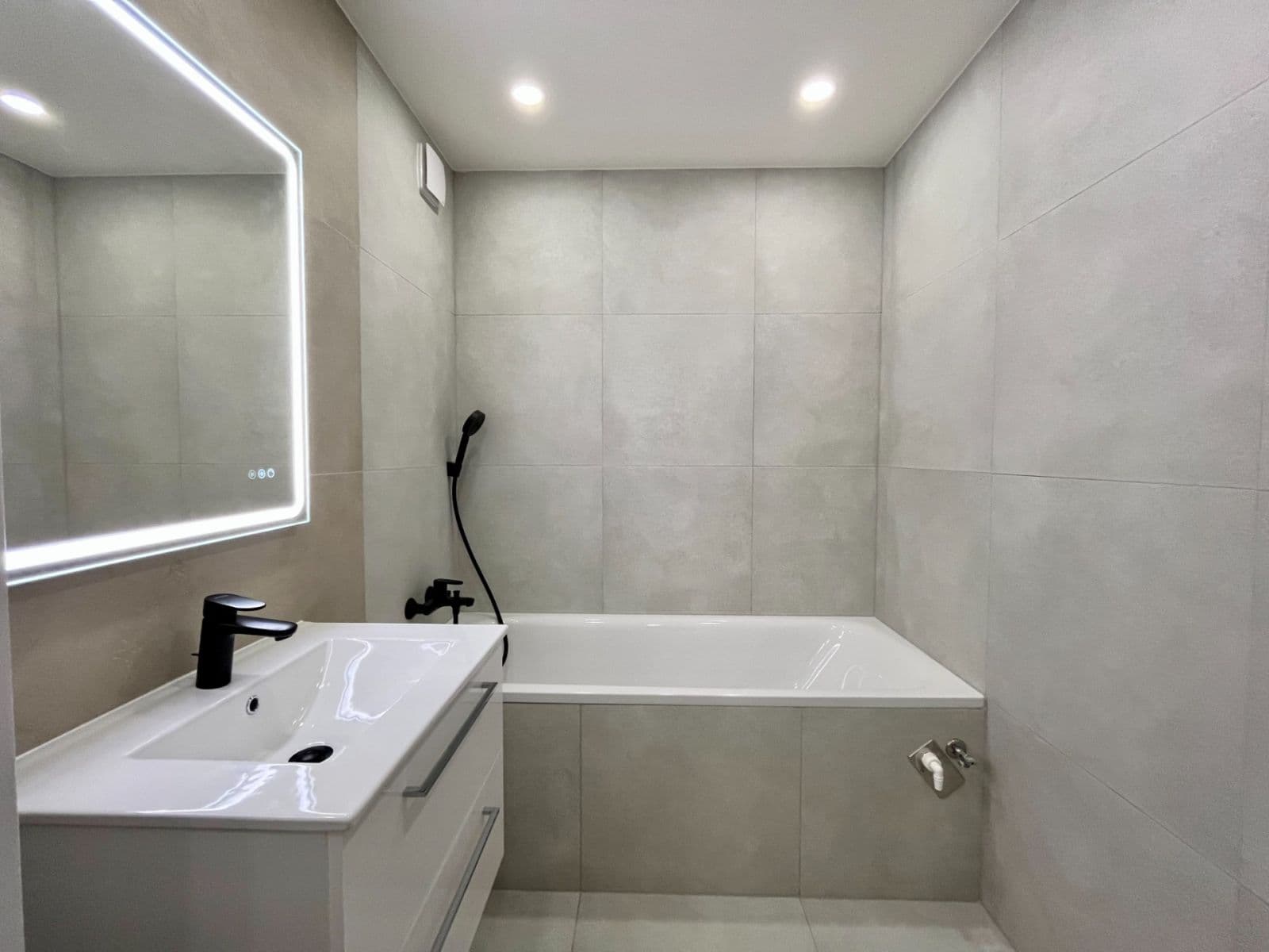 Predaj bytu 4-izbový 86 m², Přecechtělova, Praha, Praha Predaj bytu 4-izbový 86 m², Přecechtělova, Praha, Praha