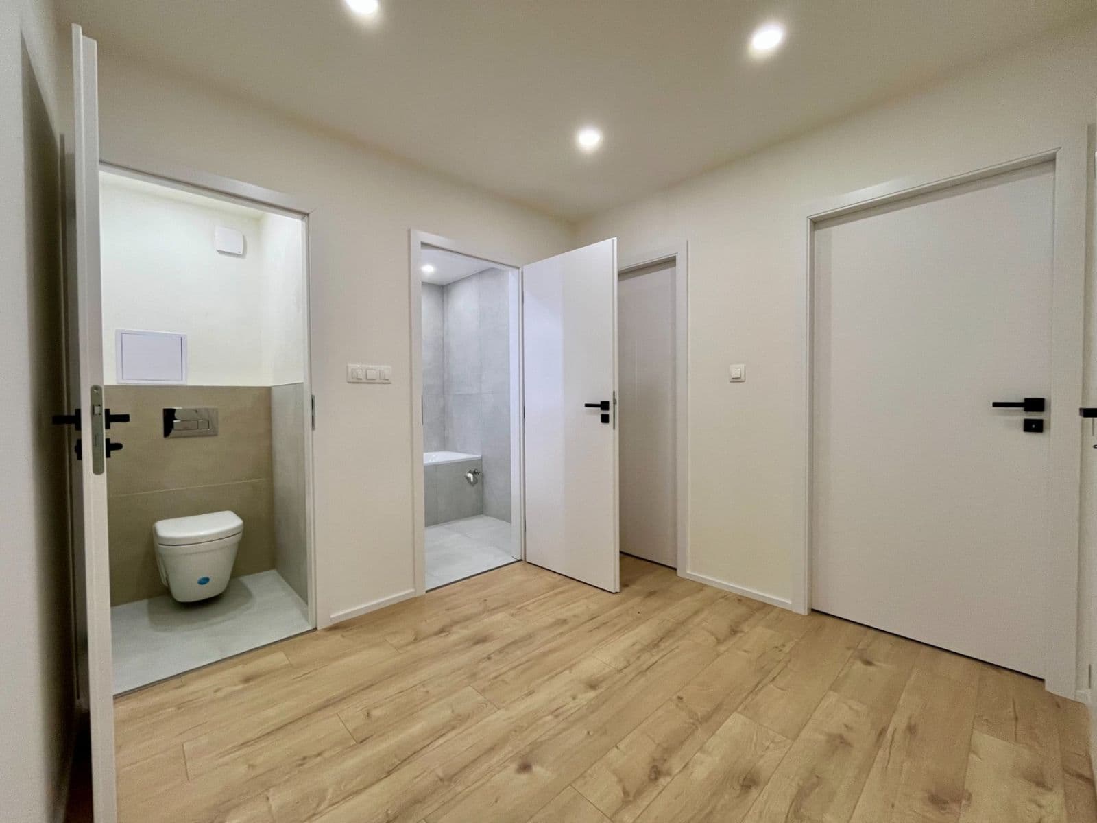 Predaj bytu 4-izbový 86 m², Přecechtělova, Praha, Praha Predaj bytu 4-izbový 86 m², Přecechtělova, Praha, Praha