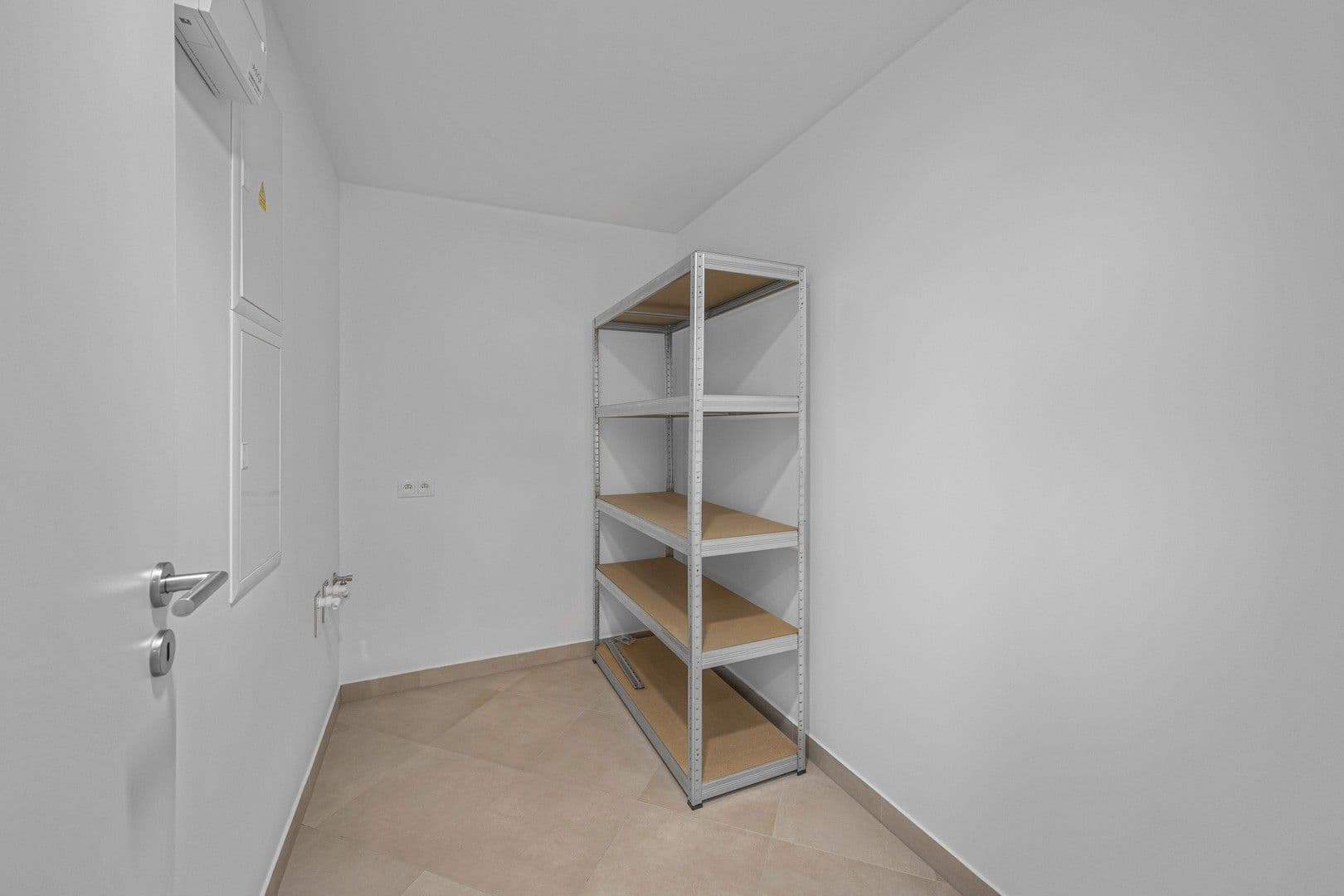 Prenájom bytu 2-izbový 60 m², Poděbradská, Praha, Praha Prenájom bytu 2-izbový 60 m², Poděbradská, Praha, Praha