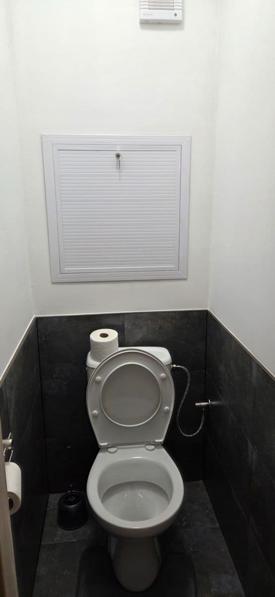 Prenájom bytu 2-izbový 48 m², Fedákova, Dúbravka, Bratislavský kraj Prenájom bytu 2-izbový 48 m², Fedákova, Dúbravka, Bratislavský kraj
