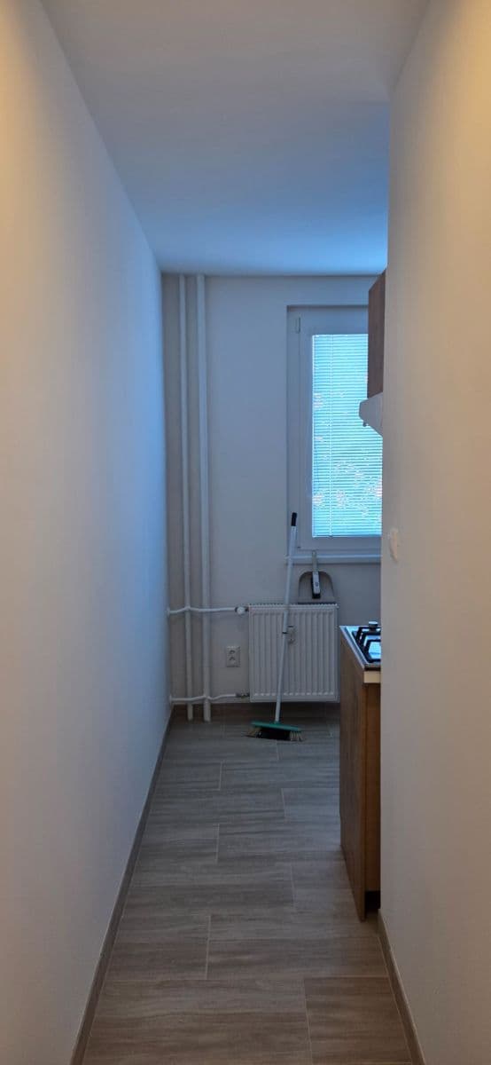 Prenájom bytu 2-izbový 48 m², Fedákova, Dúbravka, Bratislavský kraj Prenájom bytu 2-izbový 48 m², Fedákova, Dúbravka, Bratislavský kraj