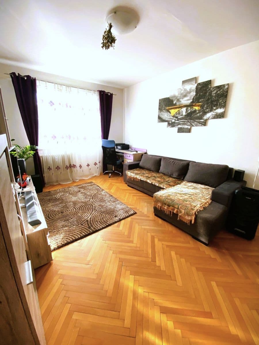Predaj bytu 3-izbový 65 m², Sídliště, Kralupy nad Vltavou, Středočeský kraj Predaj bytu 3-izbový 65 m², Sídliště, Kralupy nad Vltavou, Středočeský kraj