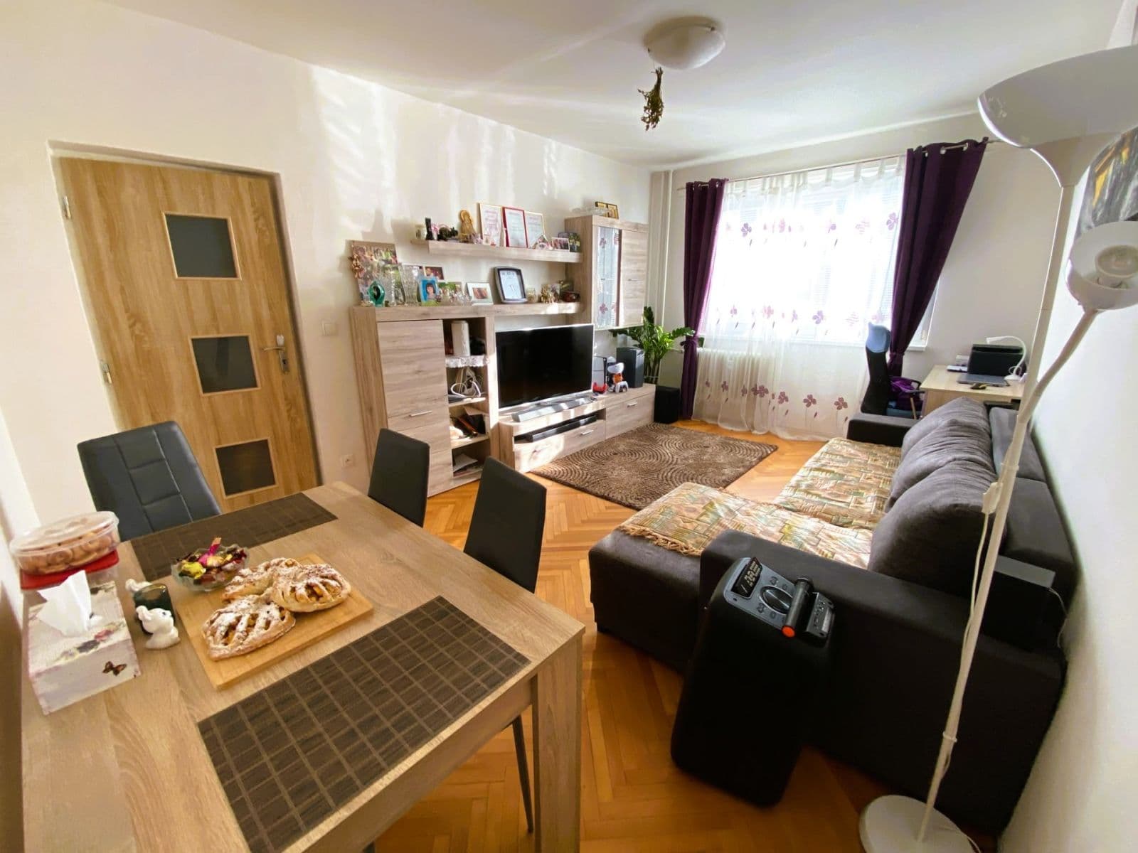 Predaj bytu 3-izbový 65 m², Sídliště, Kralupy nad Vltavou, Středočeský kraj Predaj bytu 3-izbový 65 m², Sídliště, Kralupy nad Vltavou, Středočeský kraj