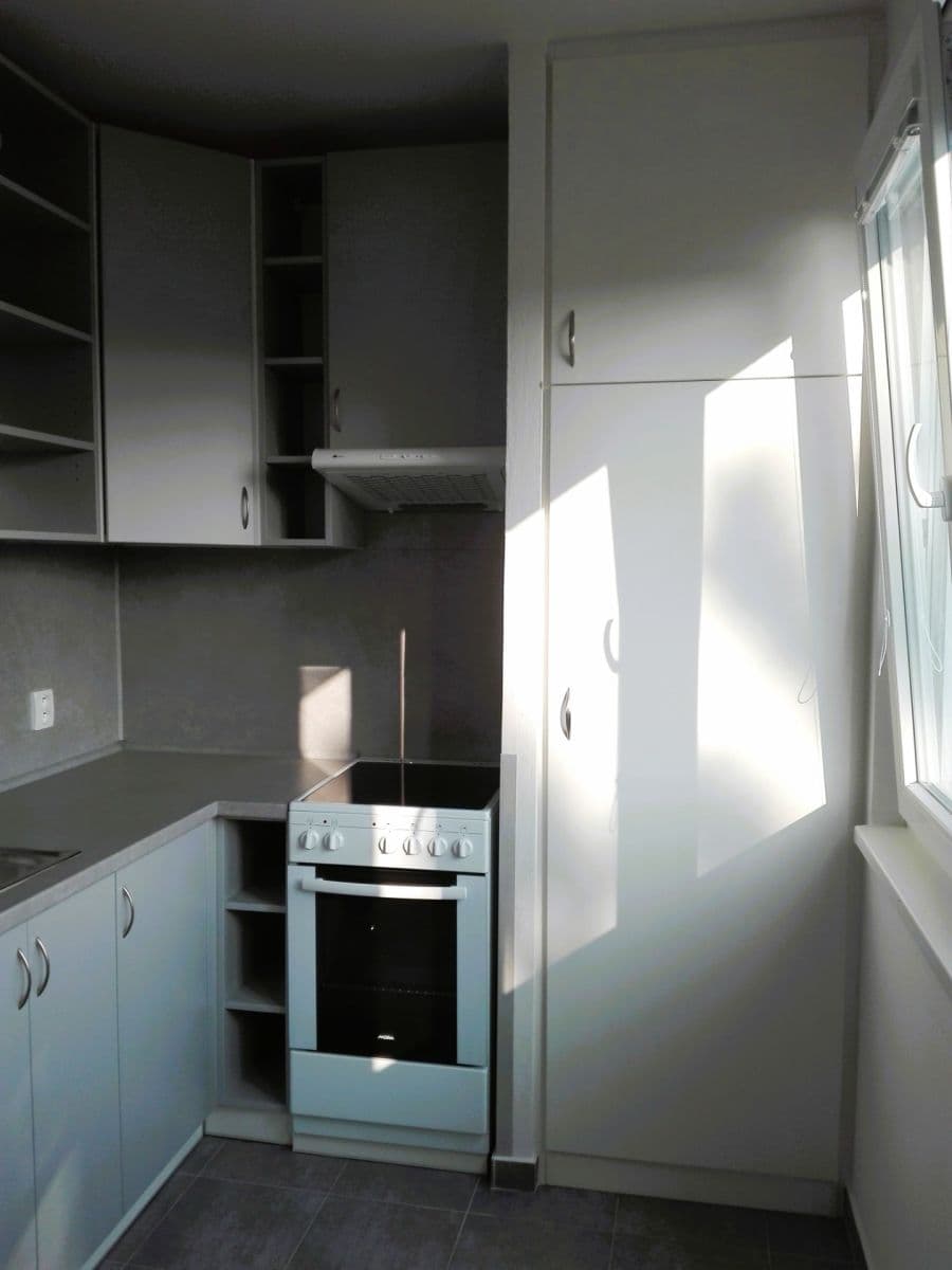 Predaj bytu 3-izbový 65 m², Sídliště, Kralupy nad Vltavou, Středočeský kraj Predaj bytu 3-izbový 65 m², Sídliště, Kralupy nad Vltavou, Středočeský kraj