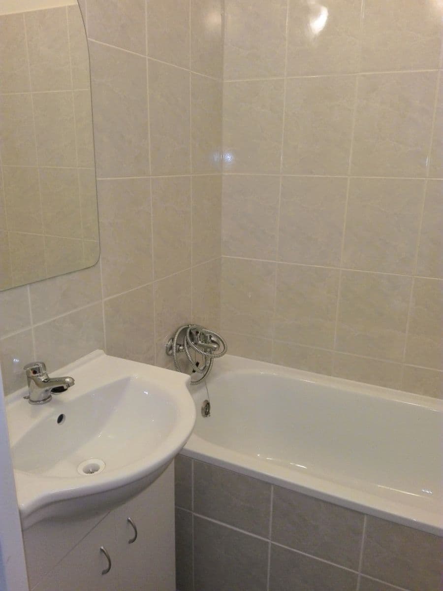 Predaj bytu 3-izbový 65 m², Sídliště, Kralupy nad Vltavou, Středočeský kraj Predaj bytu 3-izbový 65 m², Sídliště, Kralupy nad Vltavou, Středočeský kraj