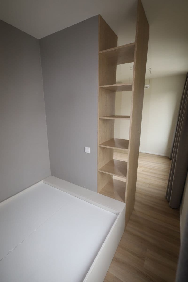 Prenájom bytu 1-izbový 35 m², Práčská, Praha, Praha Prenájom bytu 1-izbový 35 m², Práčská, Praha, Praha