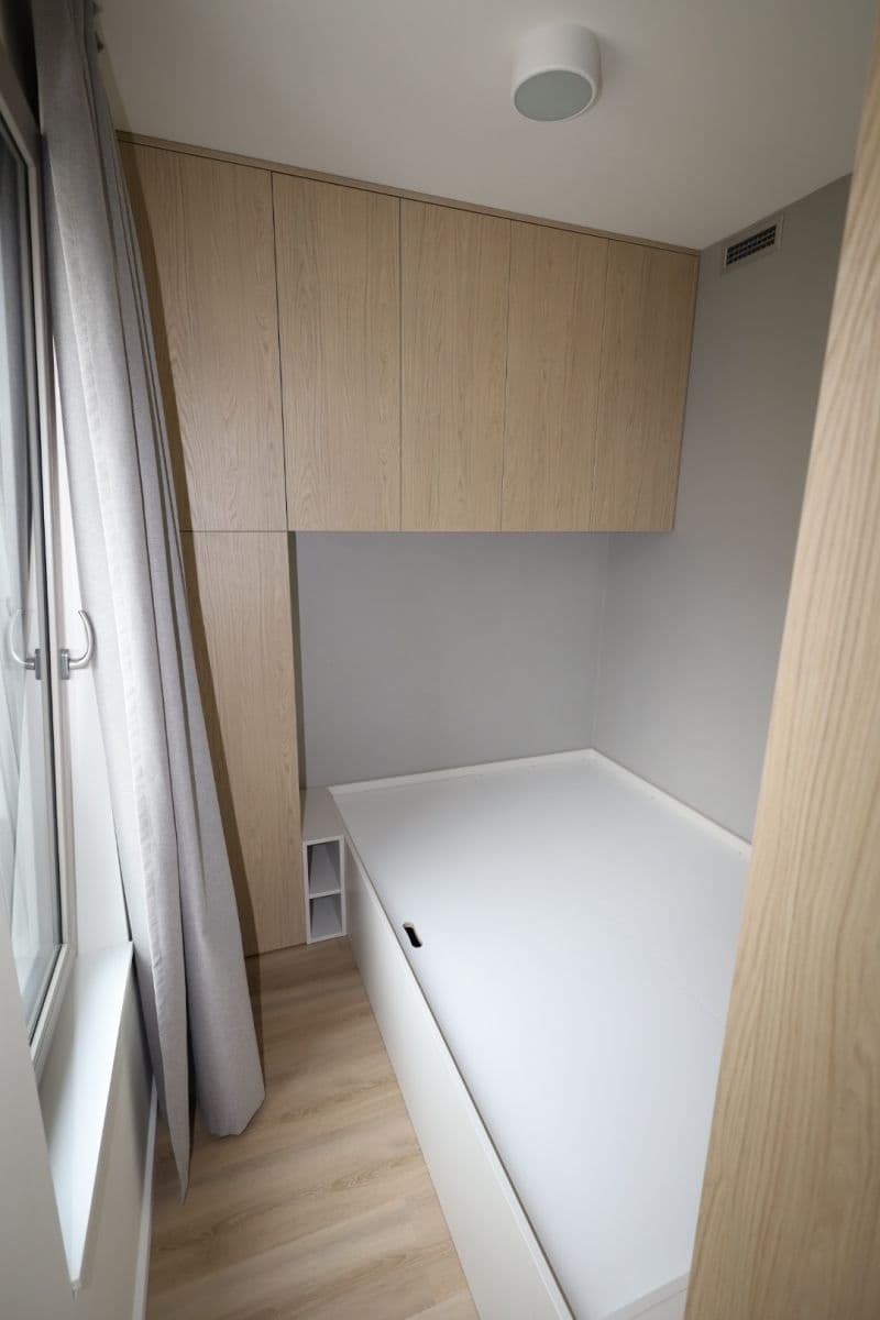Prenájom bytu 1-izbový 35 m², Práčská, Praha, Praha Prenájom bytu 1-izbový 35 m², Práčská, Praha, Praha