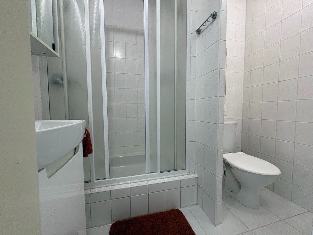 Prenájom bytu 2-izbový 40 m², Bítovská, Praha, Praha Prenájom bytu 2-izbový 40 m², Bítovská, Praha, Praha