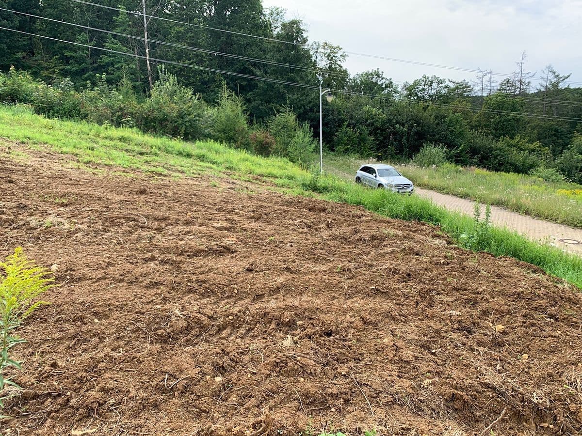 Predaj pozemku 1.903 m², Ve Višňovce, Vysoký Újezd, Středočeský kraj Predaj pozemku 1.903 m², Ve Višňovce, Vysoký Újezd, Středočeský kraj
