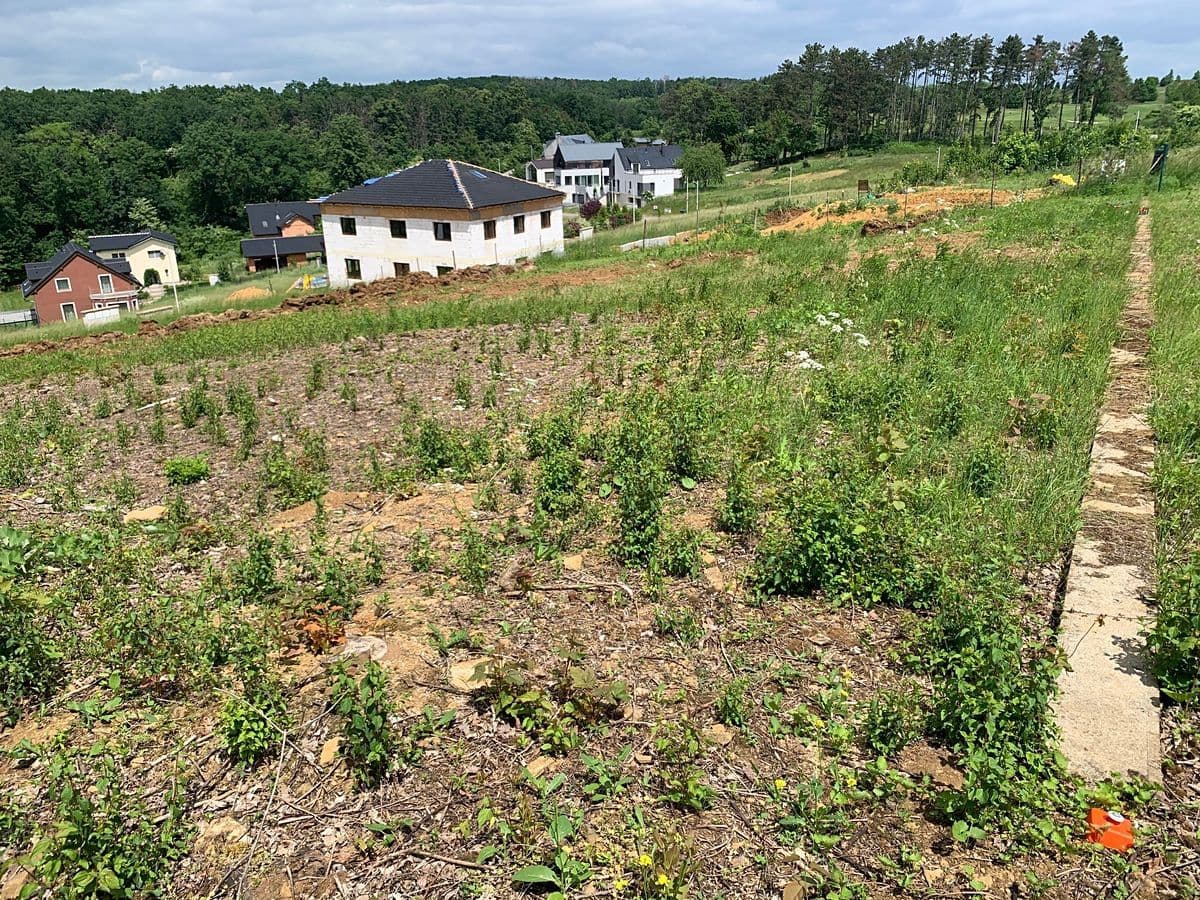 Predaj pozemku 1.903 m², Ve Višňovce, Vysoký Újezd, Středočeský kraj Predaj pozemku 1.903 m², Ve Višňovce, Vysoký Újezd, Středočeský kraj
