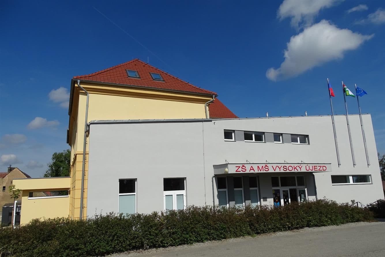 Predaj pozemku 1.903 m², Ve Višňovce, Vysoký Újezd, Středočeský kraj Predaj pozemku 1.903 m², Ve Višňovce, Vysoký Újezd, Středočeský kraj