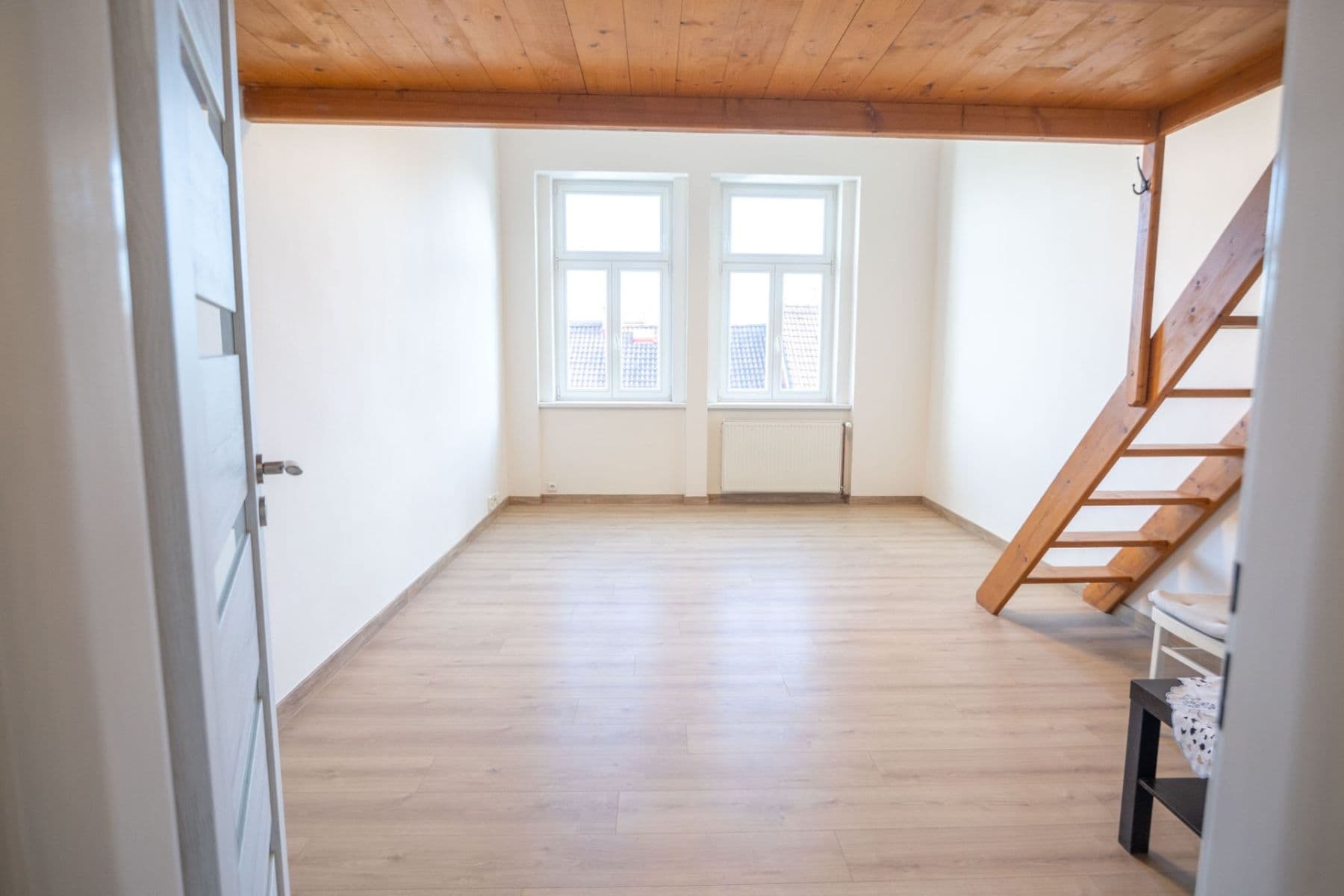 Prenájom bytu 1-izbový 35 m², Voroněžská, Praha, Praha Prenájom bytu 1-izbový 35 m², Voroněžská, Praha, Praha