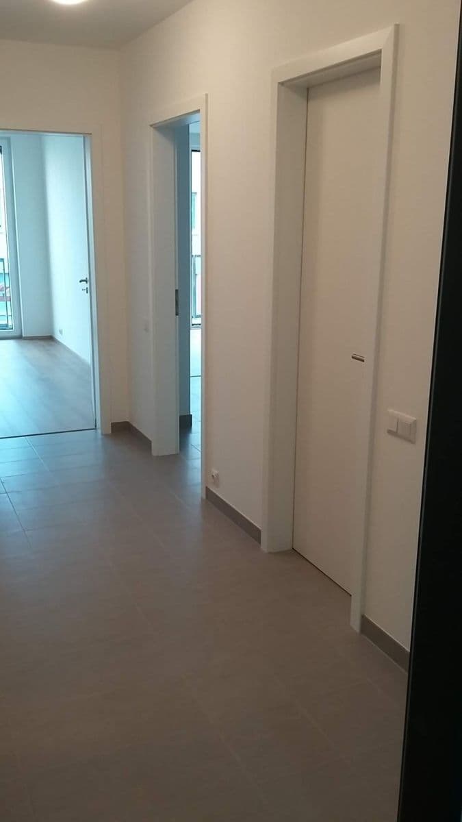 Prenájom bytu 2-izbový 52 m², Olgy Havlové, Praha, Praha Prenájom bytu 2-izbový 52 m², Olgy Havlové, Praha, Praha