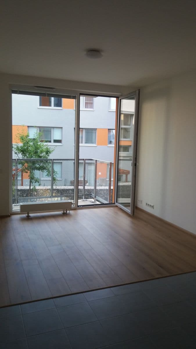 Prenájom bytu 2-izbový 52 m², Olgy Havlové, Praha, Praha Prenájom bytu 2-izbový 52 m², Olgy Havlové, Praha, Praha