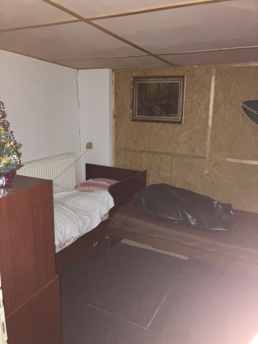 Prenájom rekreačného objektu 120 m², pozemok 400 m², Kněždub, Jihomoravský kraj Prenájom rekreačného objektu 120 m², pozemok 400 m², Kněždub, Jihomoravský kraj