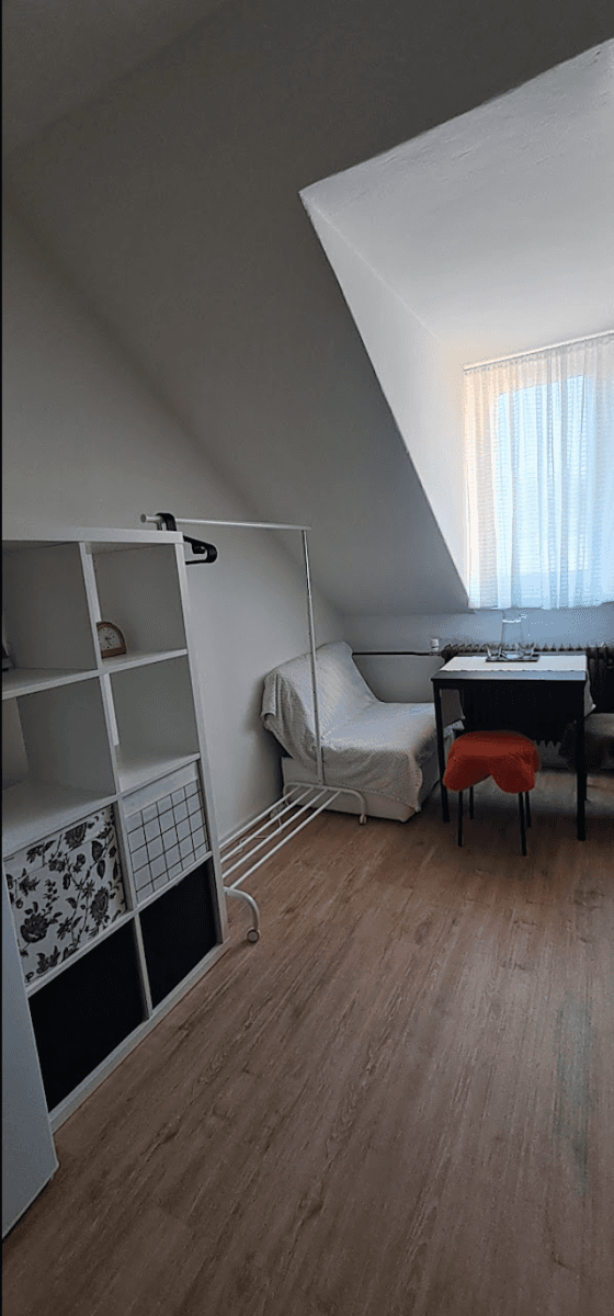 Prenájom bytu 1-izbový 17 m², K. Čapka, Karlovy Vary, Karlovarský kraj Prenájom bytu 1-izbový 17 m², K. Čapka, Karlovy Vary, Karlovarský kraj