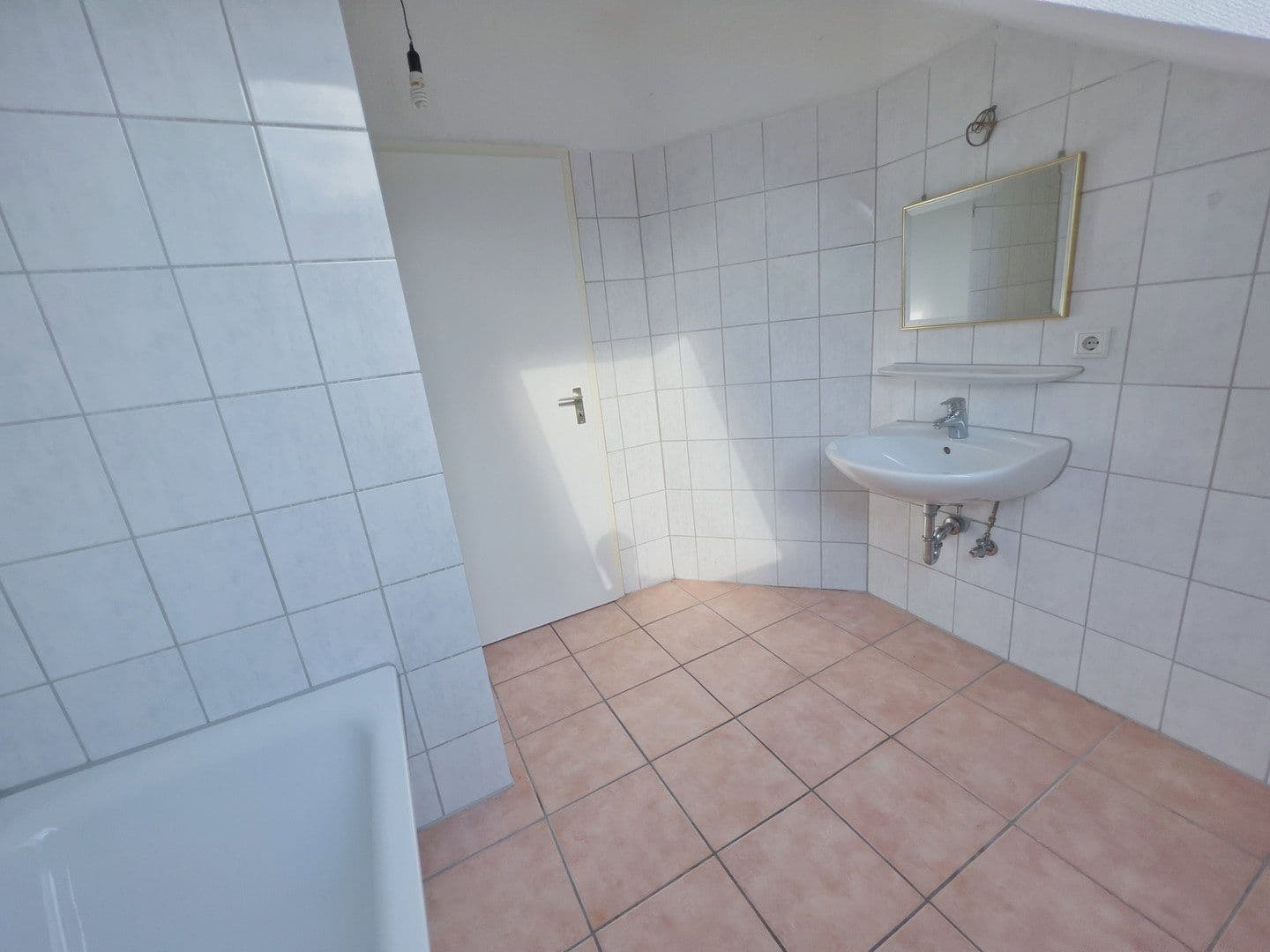 Prenájom bytu 1-izbový 40 m², Herforder Straße 209, Bielefeld, Severné Porýnie - Westfálsko Prenájom bytu 1-izbový 40 m², Herforder Straße 209, Bielefeld, Severné Porýnie - Westfálsko