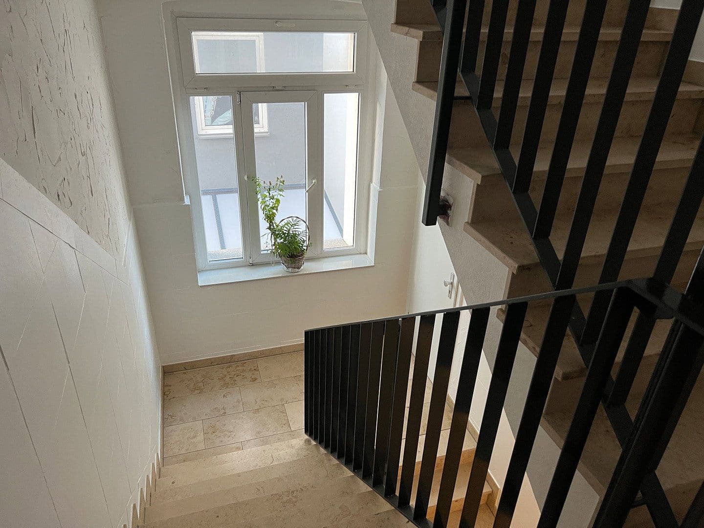 Prenájom bytu 1-izbový 40 m², Herforder Straße 209, Bielefeld, Severné Porýnie - Westfálsko Prenájom bytu 1-izbový 40 m², Herforder Straße 209, Bielefeld, Severné Porýnie - Westfálsko