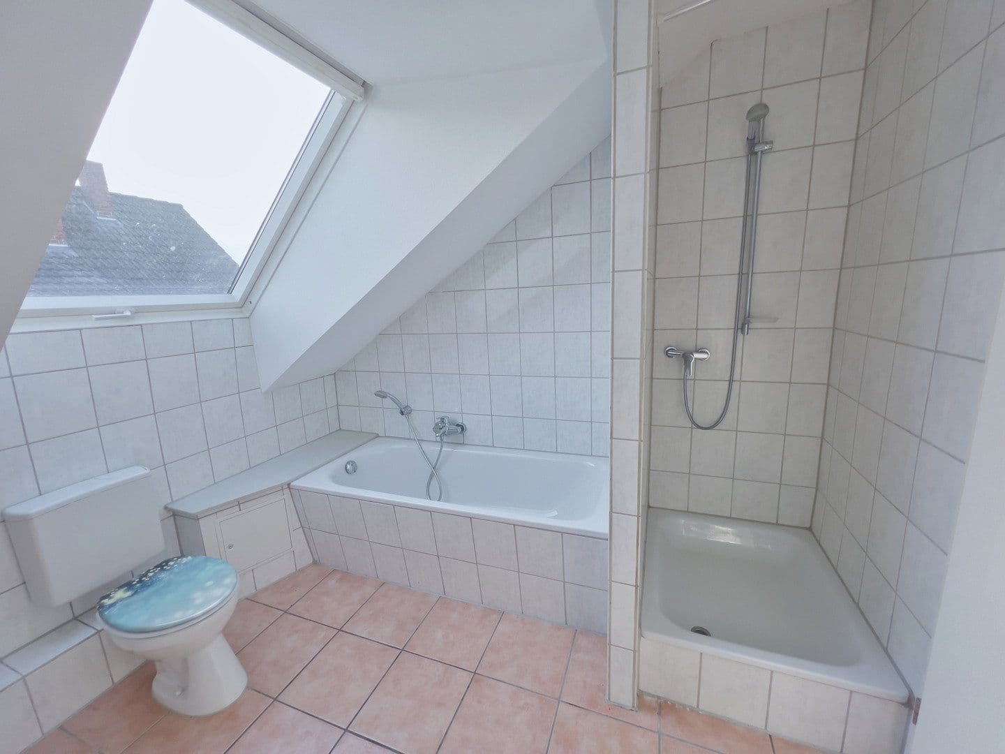Prenájom bytu 1-izbový 40 m², Herforder Straße 209, Bielefeld, Severné Porýnie - Westfálsko Prenájom bytu 1-izbový 40 m², Herforder Straße 209, Bielefeld, Severné Porýnie - Westfálsko