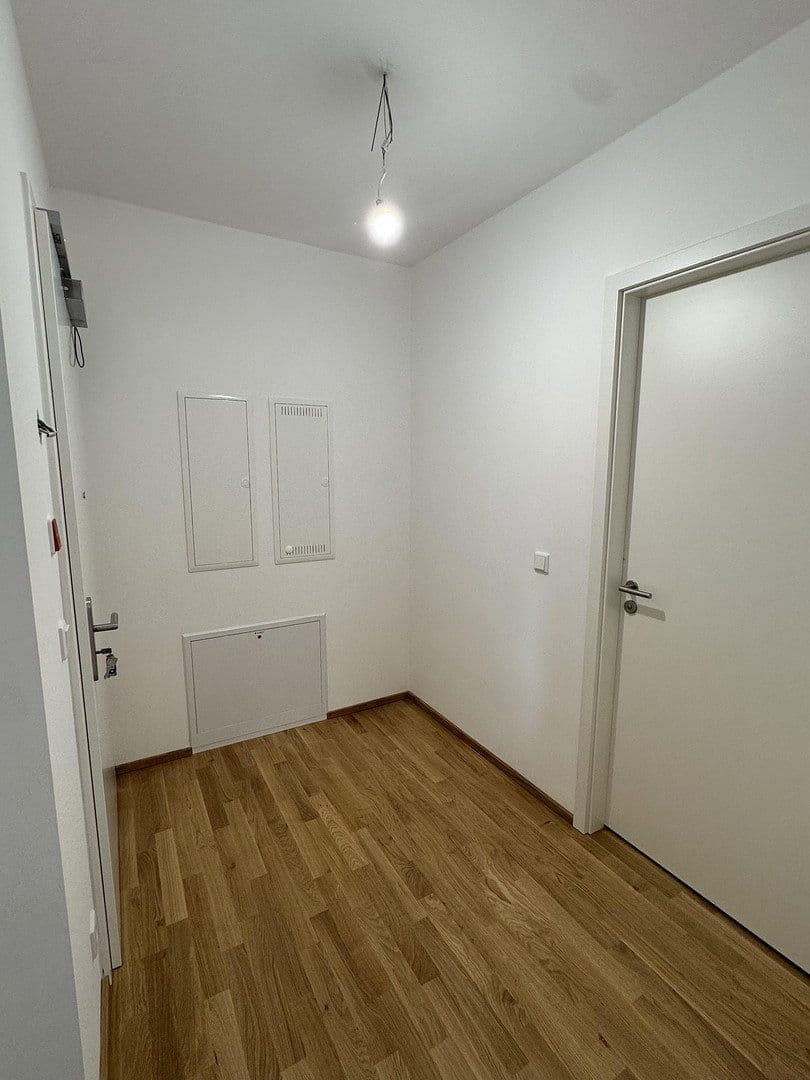 Prenájom bytu 2-izbový 50 m², Berlin, Berlín Prenájom bytu 2-izbový 50 m², Berlin, Berlín