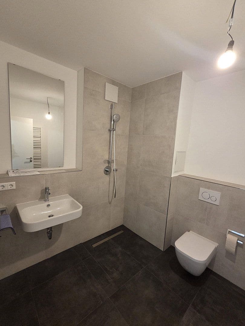 Prenájom bytu 2-izbový 50 m², Berlin, Berlín Prenájom bytu 2-izbový 50 m², Berlin, Berlín