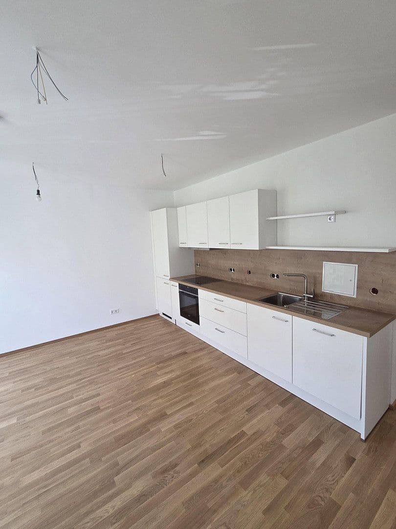 Prenájom bytu 2-izbový 50 m², Berlin, Berlín Prenájom bytu 2-izbový 50 m², Berlin, Berlín