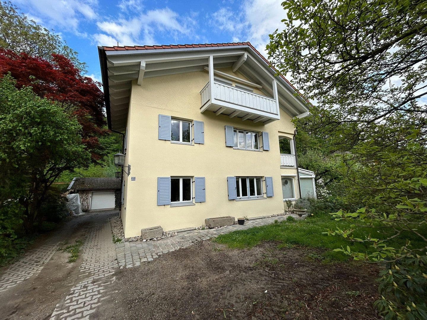 Prenájom bytu 2-izbový 76 m², Sailerbachstraße 20, Neubeuern, Bavorsko Prenájom bytu 2-izbový 76 m², Sailerbachstraße 20, Neubeuern, Bavorsko