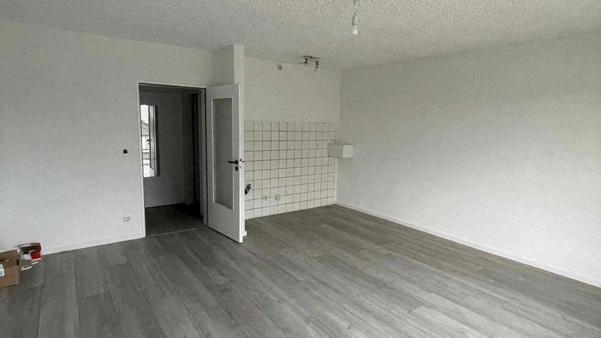 Prenájom bytu 1-izbový 34 m², Paderborn, Severné Porýnie - Westfálsko Prenájom bytu 1-izbový 34 m², Paderborn, Severné Porýnie - Westfálsko