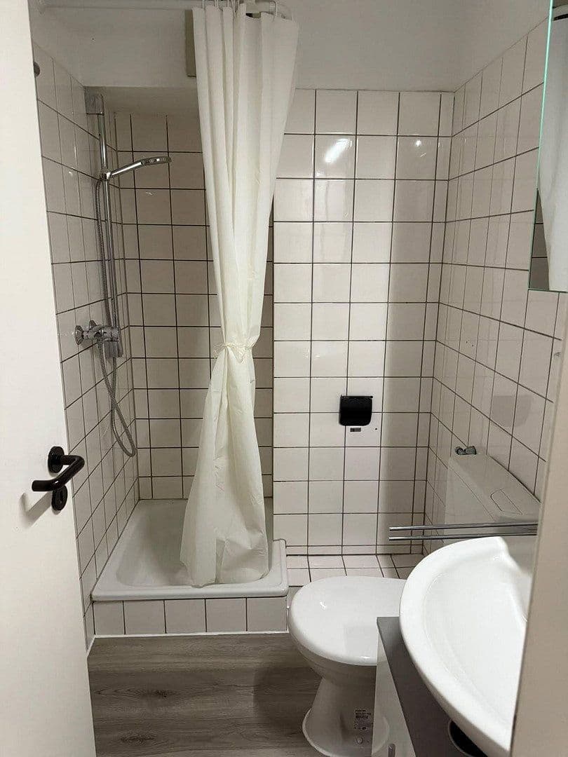 Prenájom bytu 1-izbový 34 m², Paderborn, Severné Porýnie - Westfálsko Prenájom bytu 1-izbový 34 m², Paderborn, Severné Porýnie - Westfálsko