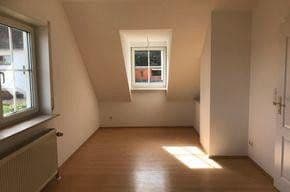 Predaj domu 157 m², pozemok 796 m², Guldental, Porýnie-Falcko Predaj domu 157 m², pozemok 796 m², Guldental, Porýnie-Falcko