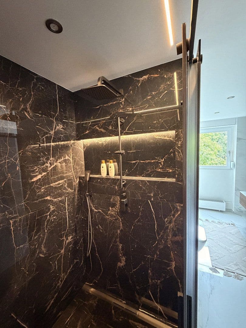 Predaj bytu 3-izbový 70 m², Müncen, Bavorsko Predaj bytu 3-izbový 70 m², Müncen, Bavorsko