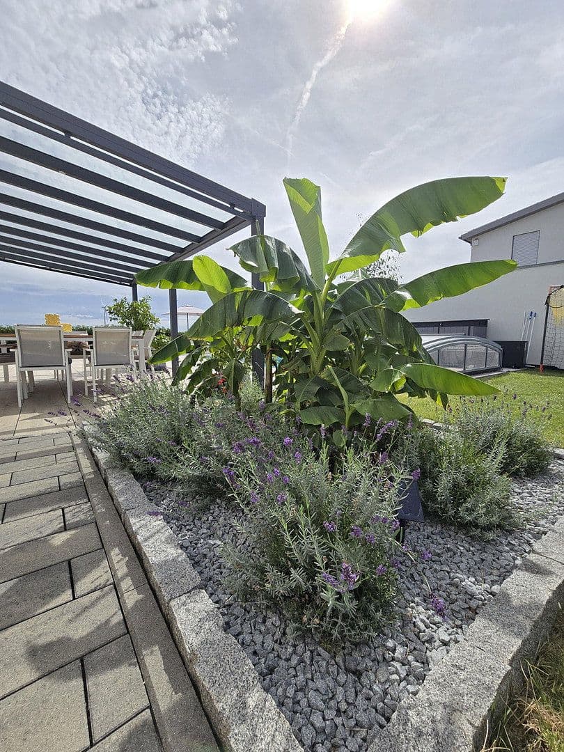 Predaj domu 191 m², pozemok 740 m², Eschach, Bádensko-Wurttembersko Predaj domu 191 m², pozemok 740 m², Eschach, Bádensko-Wurttembersko