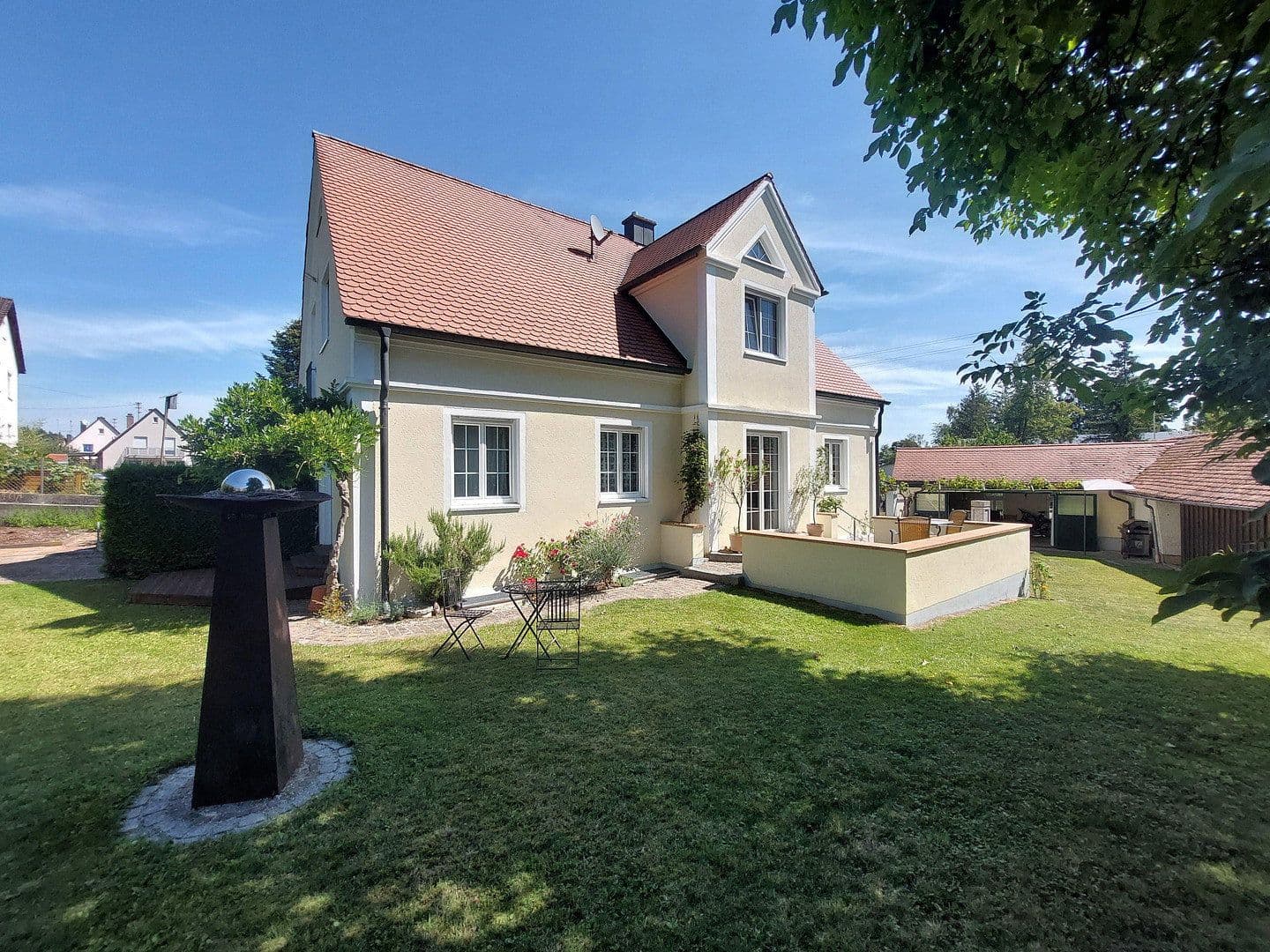 Predaj domu 154 m², pozemok 1.200 m², Kühlenthal, Bavorsko Predaj domu 154 m², pozemok 1.200 m², Kühlenthal, Bavorsko