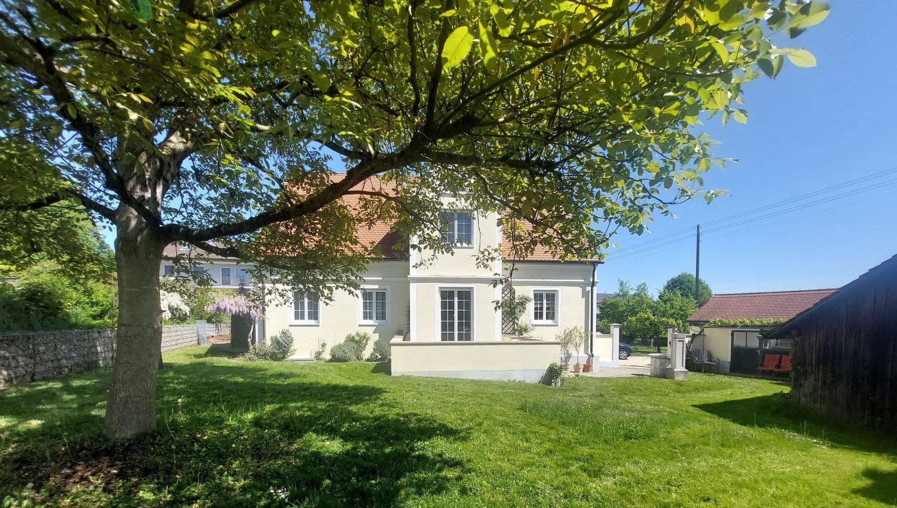Predaj domu 154 m², pozemok 1.200 m², Kühlenthal, Bavorsko Predaj domu 154 m², pozemok 1.200 m², Kühlenthal, Bavorsko