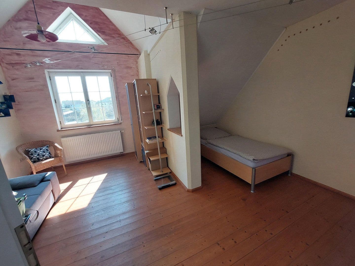 Predaj domu 154 m², pozemok 1.200 m², Kühlenthal, Bavorsko Predaj domu 154 m², pozemok 1.200 m², Kühlenthal, Bavorsko