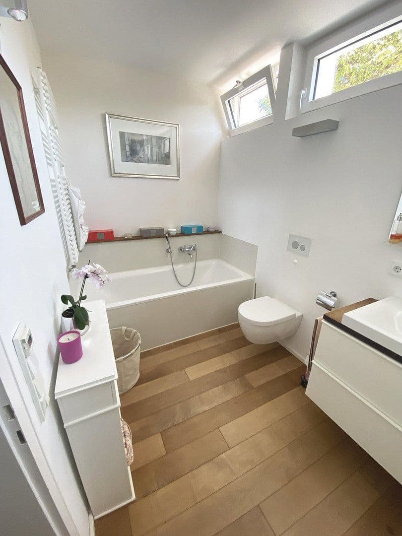 Predaj domu 264 m², pozemok 857 m², Glashütten, Hesensko Predaj domu 264 m², pozemok 857 m², Glashütten, Hesensko
