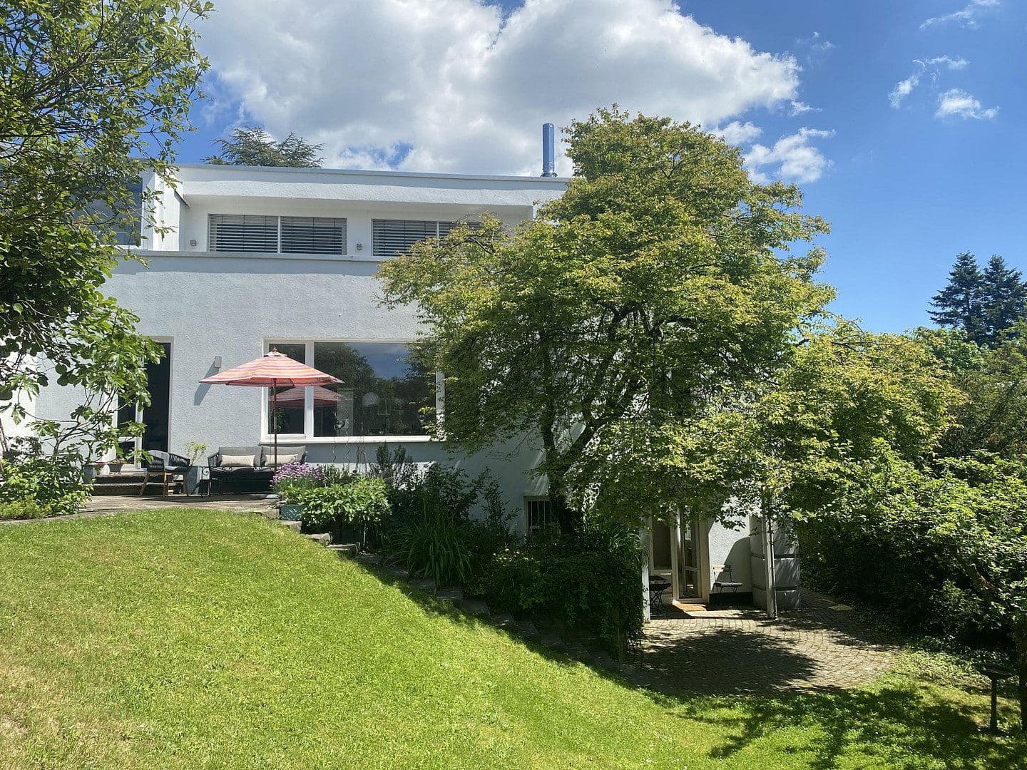Predaj domu 264 m², pozemok 857 m², Glashütten, Hesensko Predaj domu 264 m², pozemok 857 m², Glashütten, Hesensko