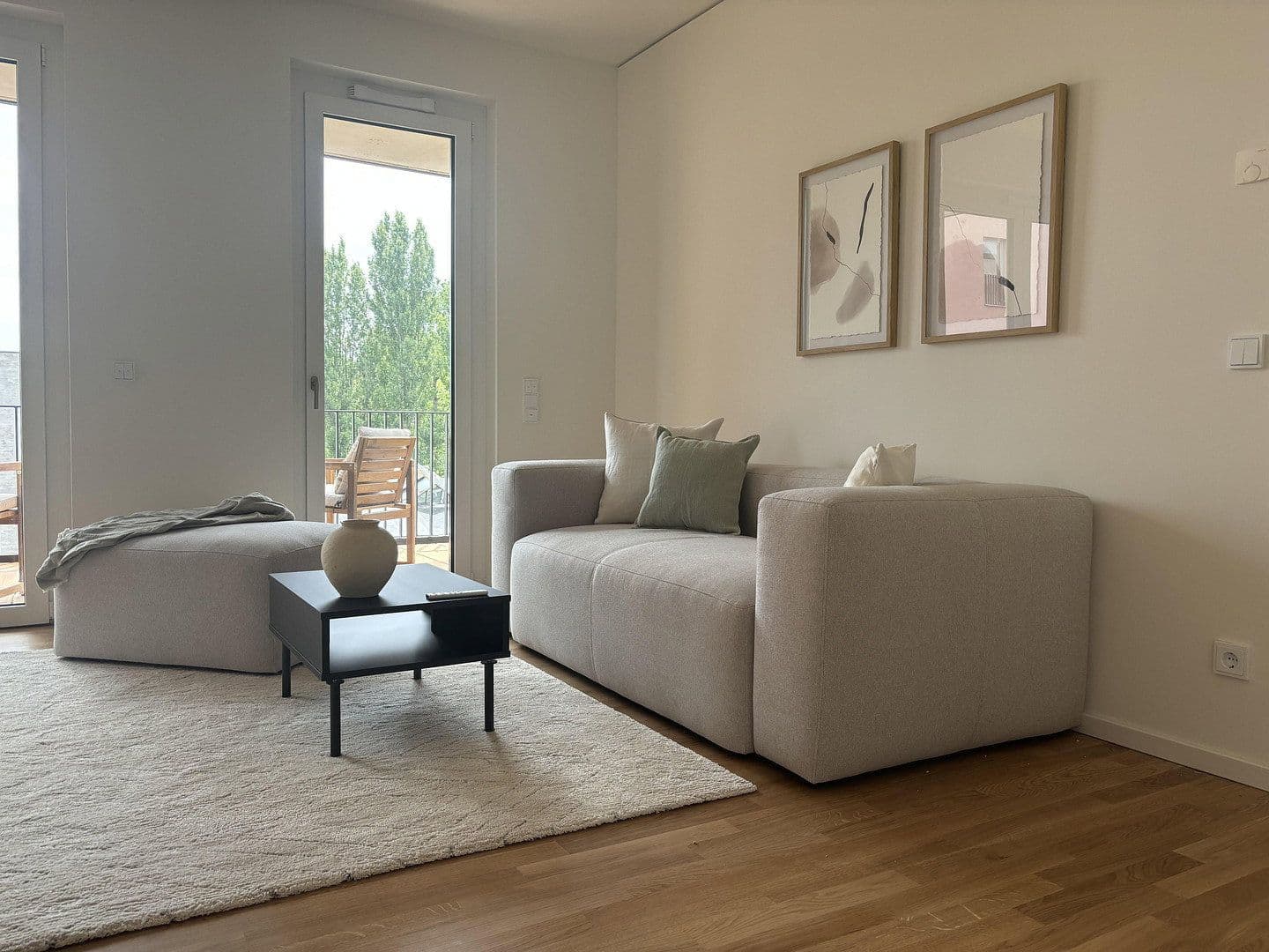 Prenájom bytu 2-izbový 56 m², Berlin, Berlín Prenájom bytu 2-izbový 56 m², Berlin, Berlín