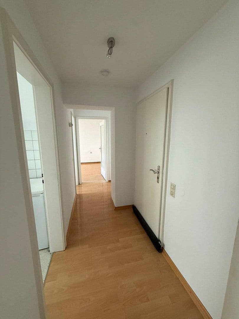 Prenájom bytu 2-izbový 40 m², Ludwigsburg, Bádensko-Wurttembersko Prenájom bytu 2-izbový 40 m², Ludwigsburg, Bádensko-Wurttembersko