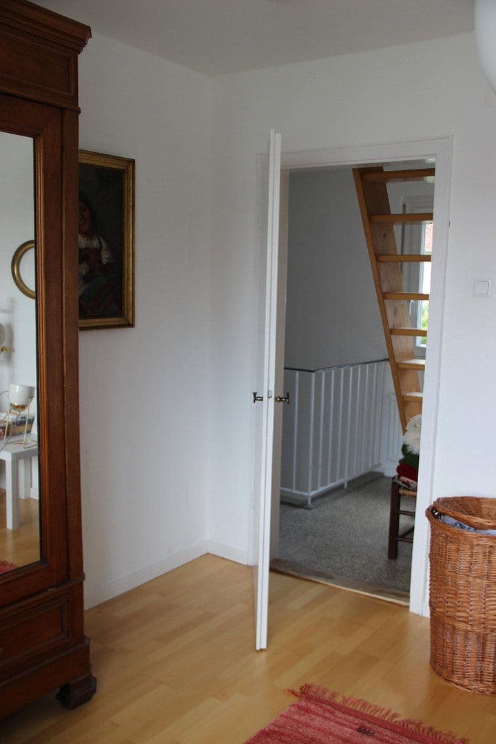Predaj domu 75 m², pozemok 225 m², Hannover, Dolné Sasko Predaj domu 75 m², pozemok 225 m², Hannover, Dolné Sasko
