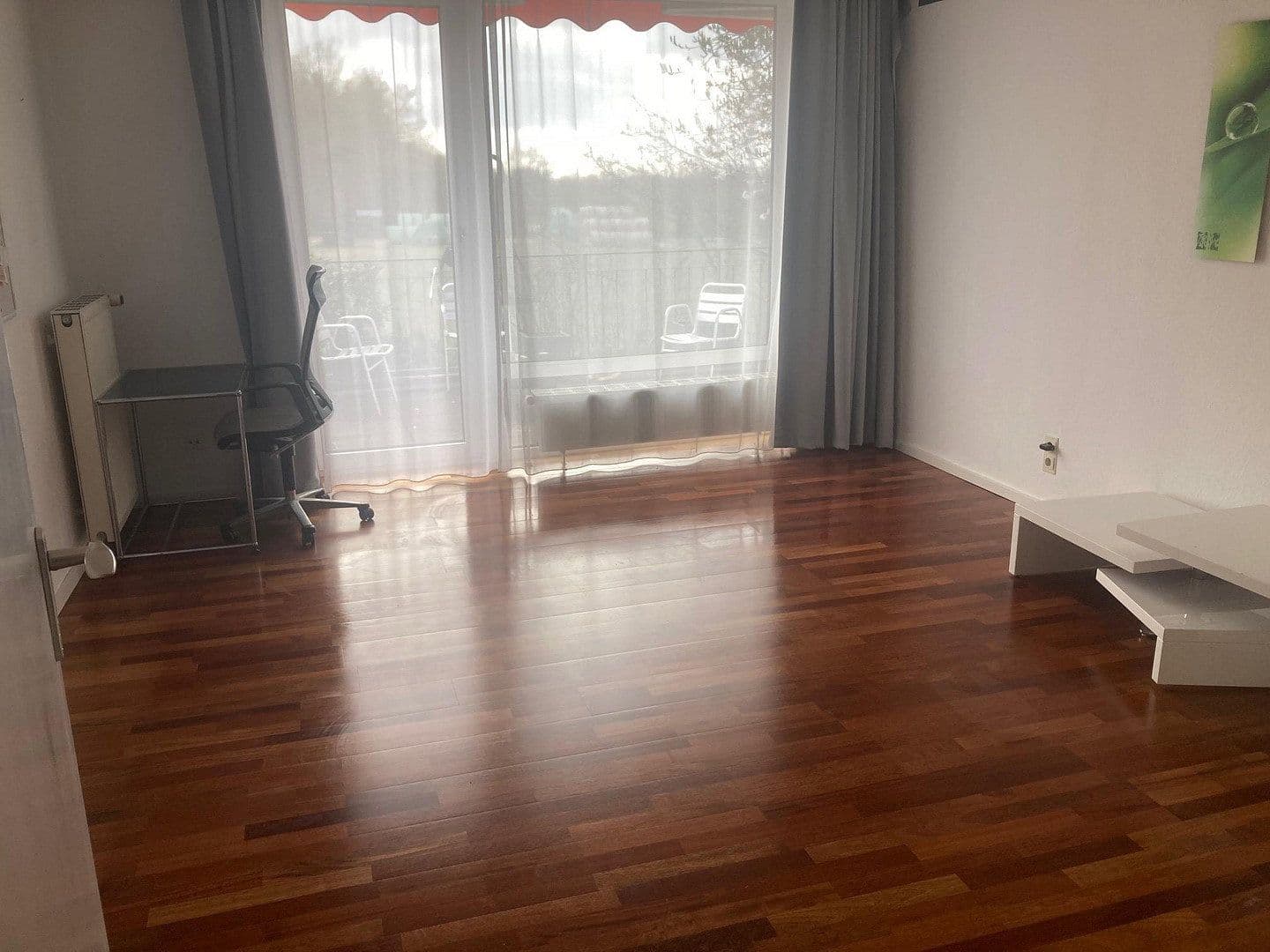 Prenájom bytu 4-izbový 190 m², Bebensee, Šlezvicko-Holštajnsko Prenájom bytu 4-izbový 190 m², Bebensee, Šlezvicko-Holštajnsko