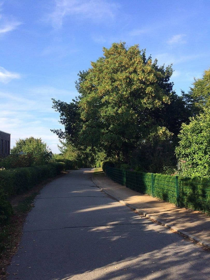 Prenájom bytu 4-izbový 190 m², Bebensee, Šlezvicko-Holštajnsko Prenájom bytu 4-izbový 190 m², Bebensee, Šlezvicko-Holštajnsko