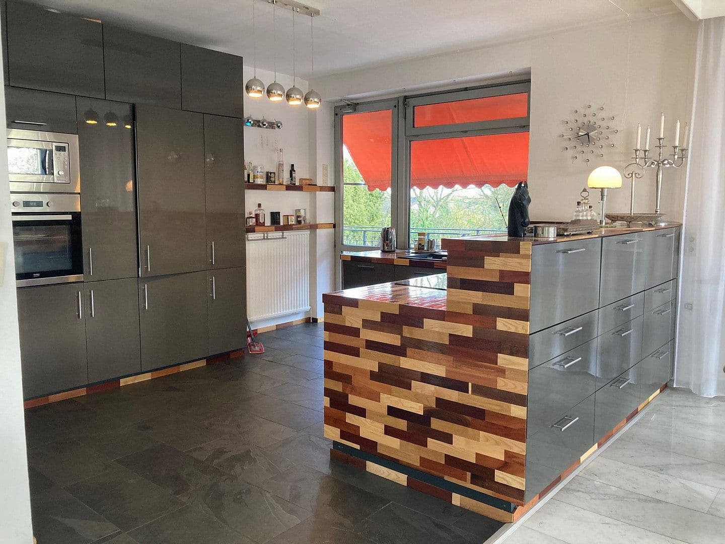 Prenájom bytu 4-izbový 190 m², Bebensee, Šlezvicko-Holštajnsko Prenájom bytu 4-izbový 190 m², Bebensee, Šlezvicko-Holštajnsko