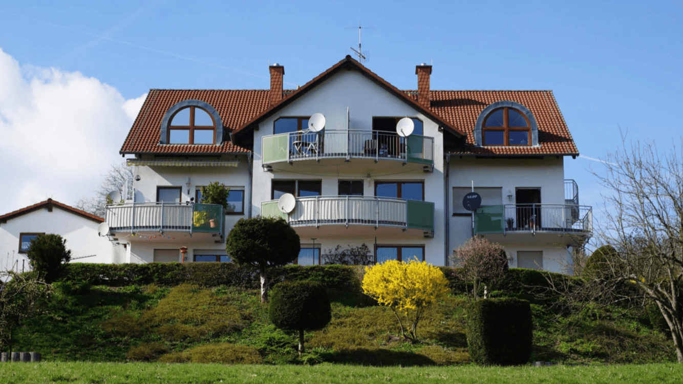 Prenájom bytu 3-izbový 76 m², Schotten, Hesensko Prenájom bytu 3-izbový 76 m², Schotten, Hesensko