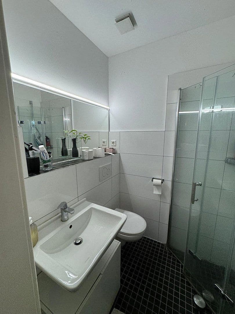 Prenájom bytu 2-izbový 43 m², Liebigstraße 74, Osnabrück, Dolné Sasko Prenájom bytu 2-izbový 43 m², Liebigstraße 74, Osnabrück, Dolné Sasko